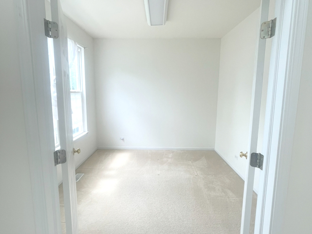 1884 Fescue Drive - Photo 4