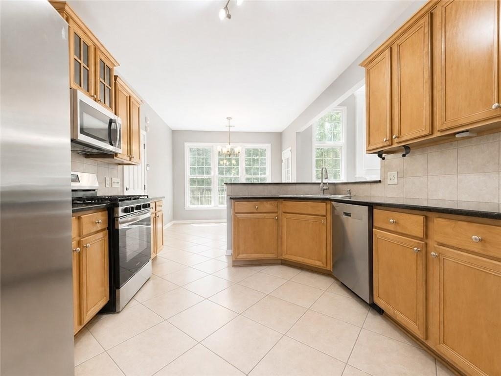 1707 Hidden Pond Circle - Photo 7
