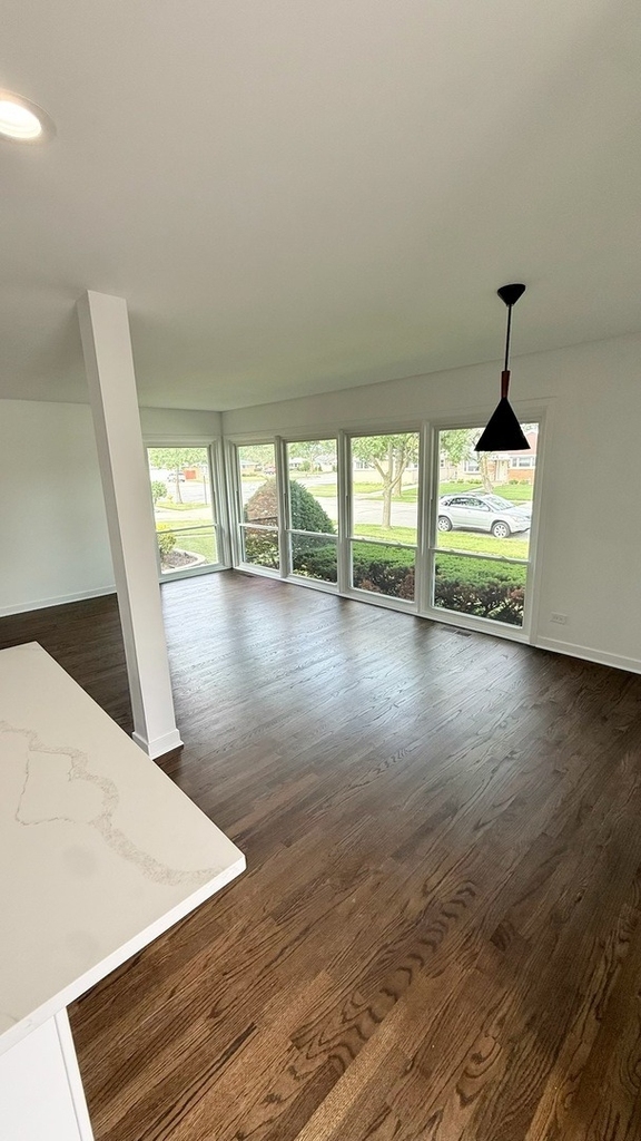 8748 N Olcott Avenue - Photo 4