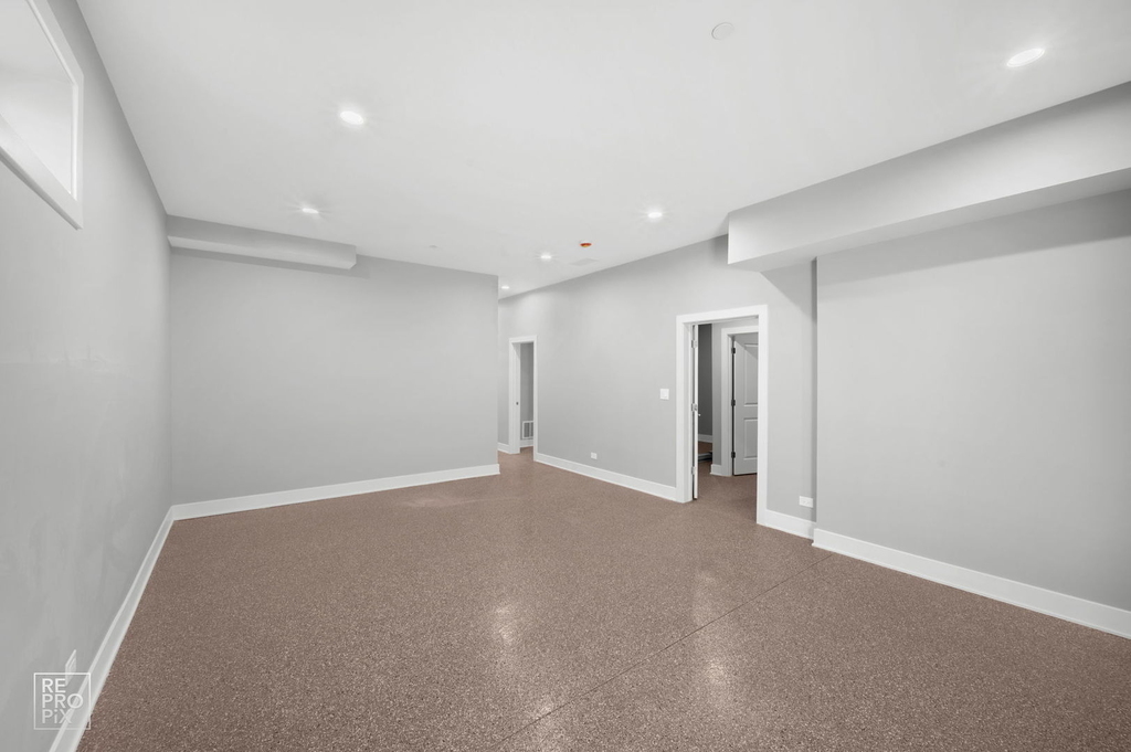 8734 Kimball Avenue - Photo 6