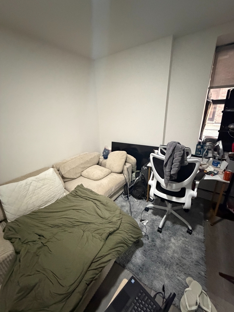 50 West 34th Street - Photo 1