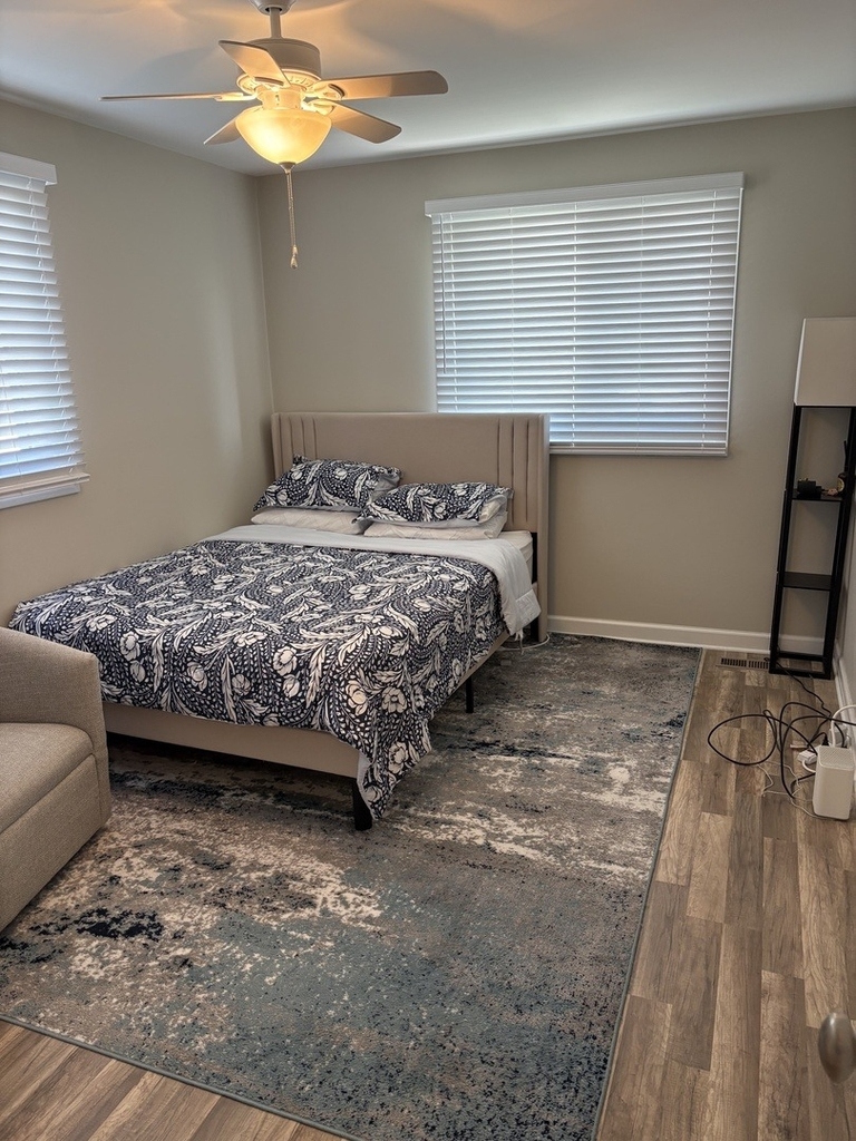 1127 Hertford Court - Photo 6