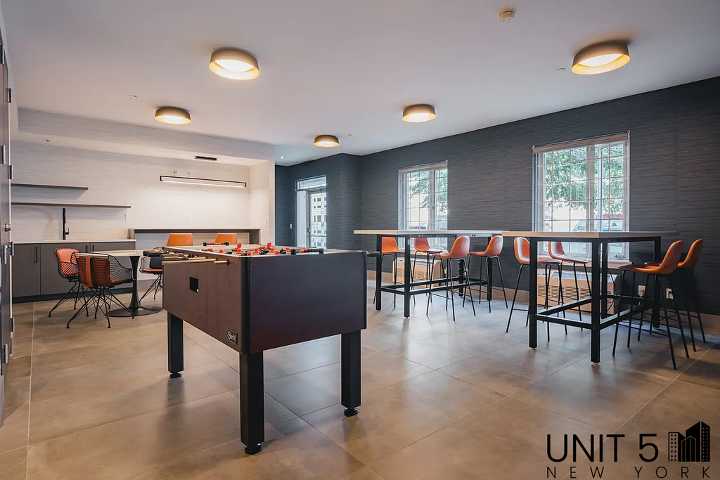 342 Eldert Street - Photo 19