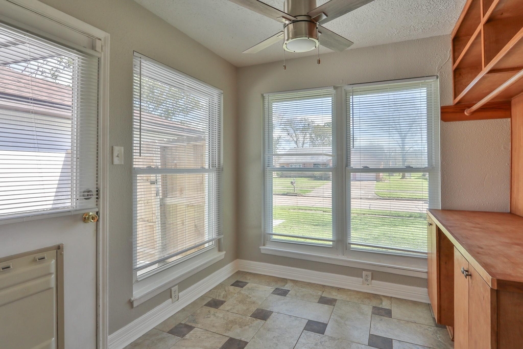 509 Belmont Drive - Photo 32
