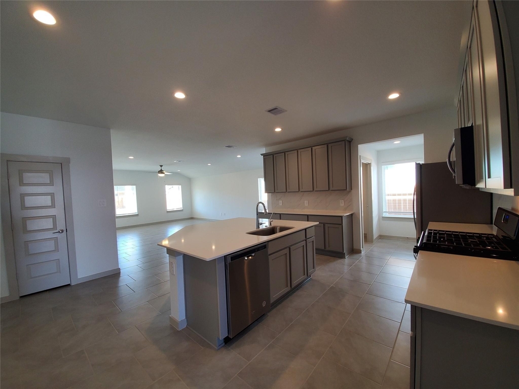 3314 Dagostino Creek Drive - Photo 8
