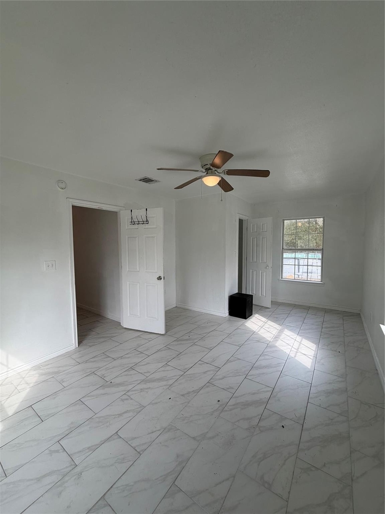 9210 Tacquard Drive - Photo 8