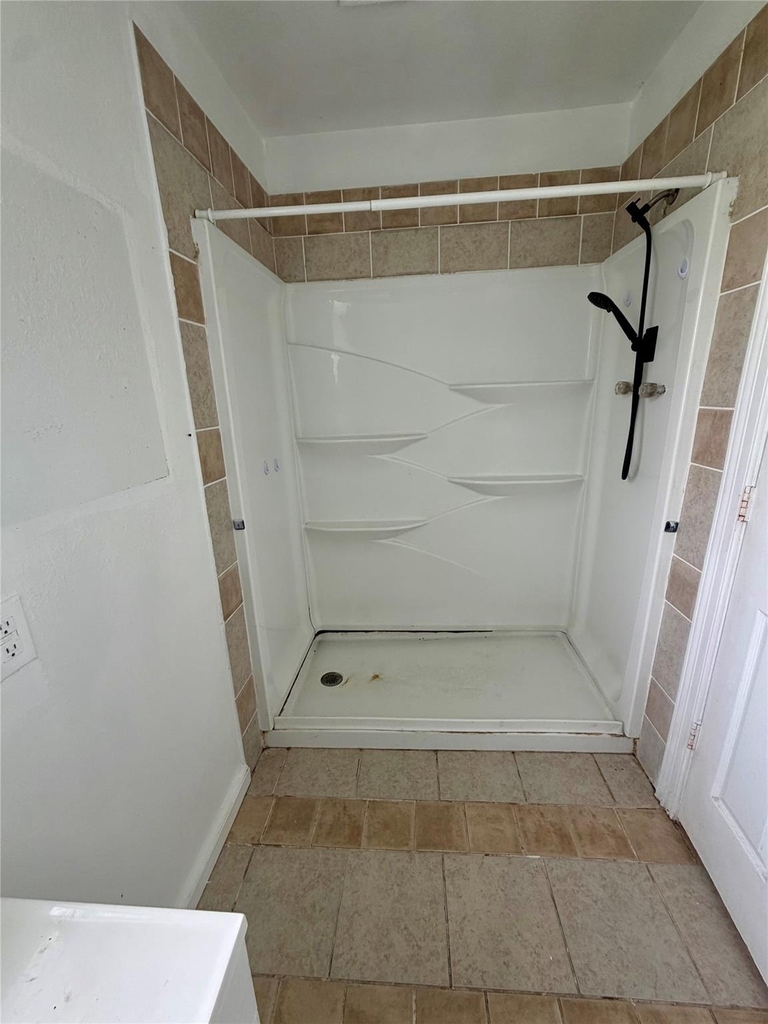 9210 Tacquard Drive - Photo 7