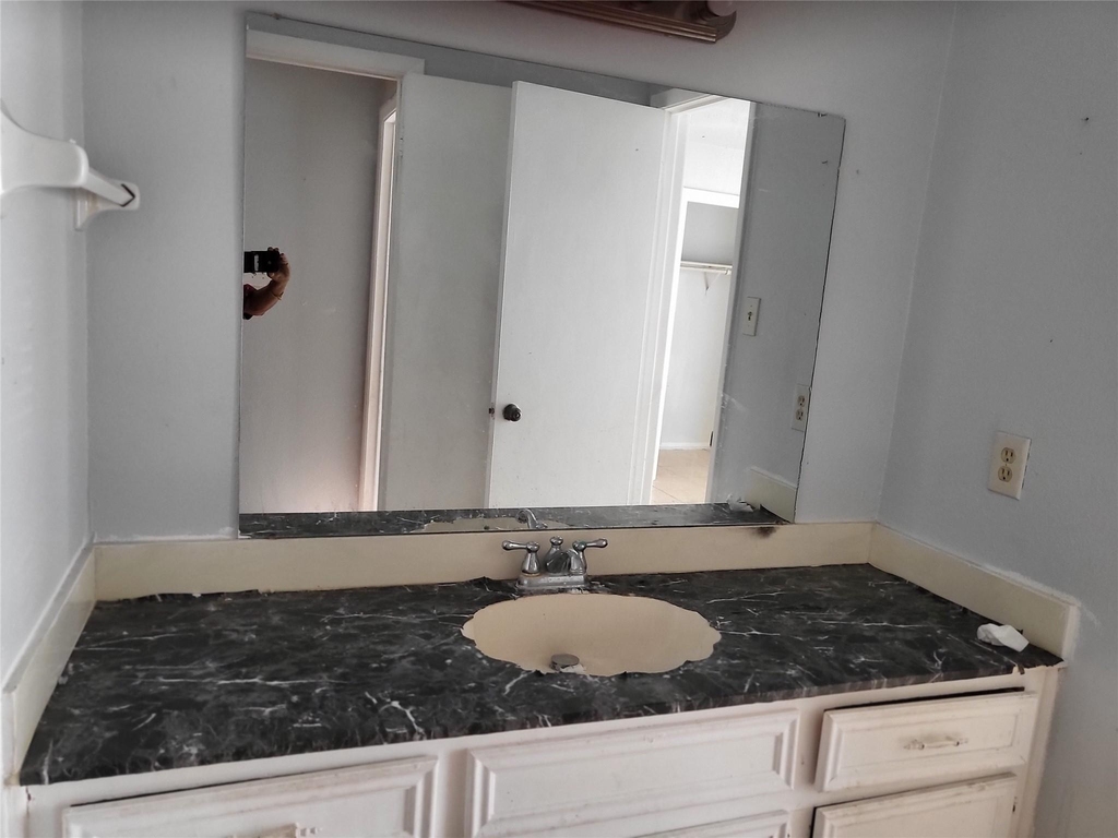 713 Carol Lynn Drive - Photo 11