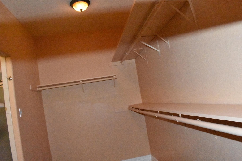 8535 Parkette Drive - Photo 30