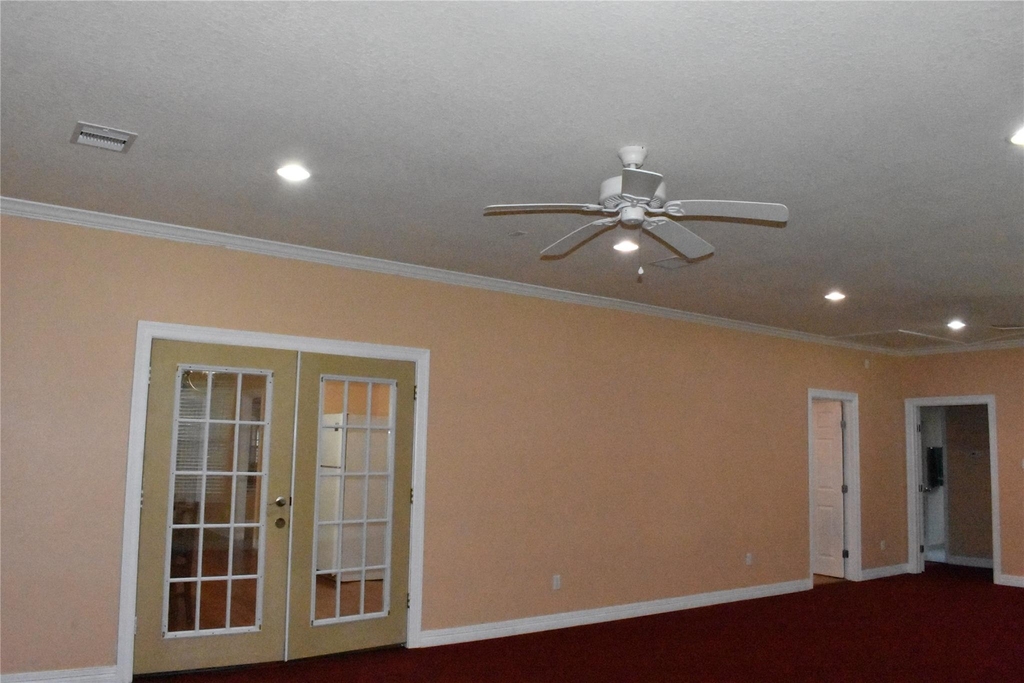 8535 Parkette Drive - Photo 7