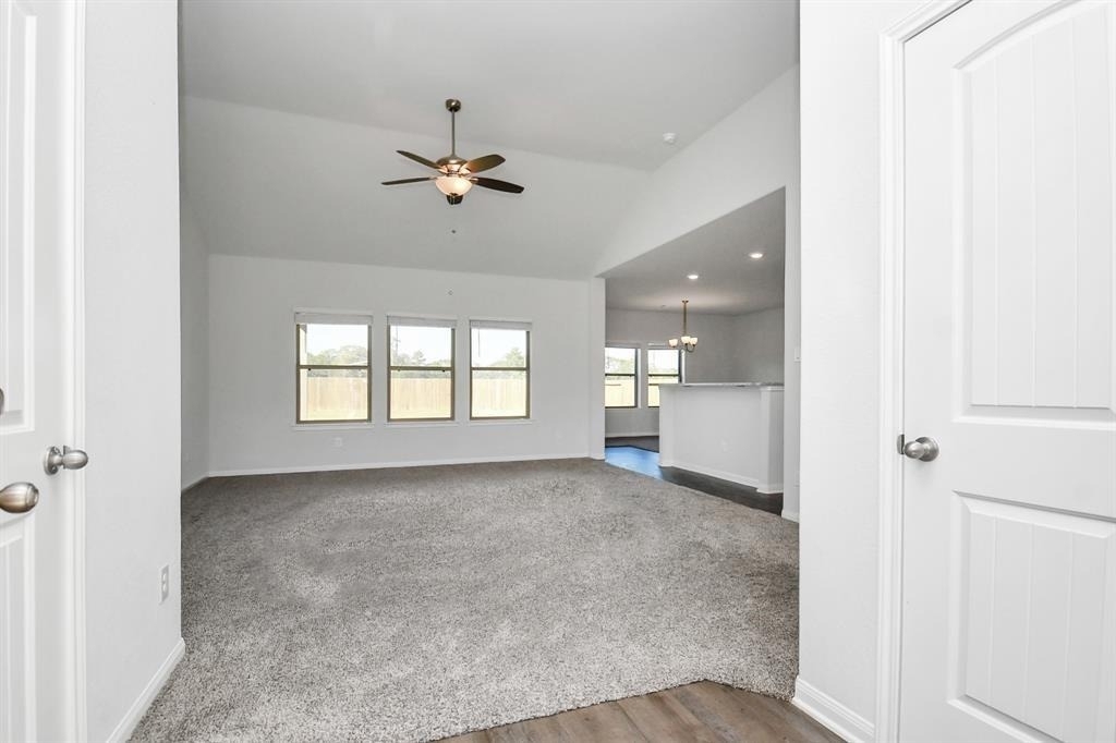 11028 Patriot Court - Photo 3