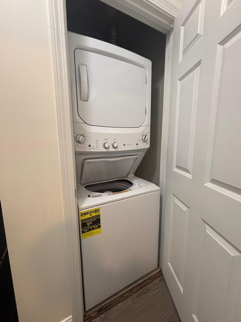 25 Sullivan - Photo 10