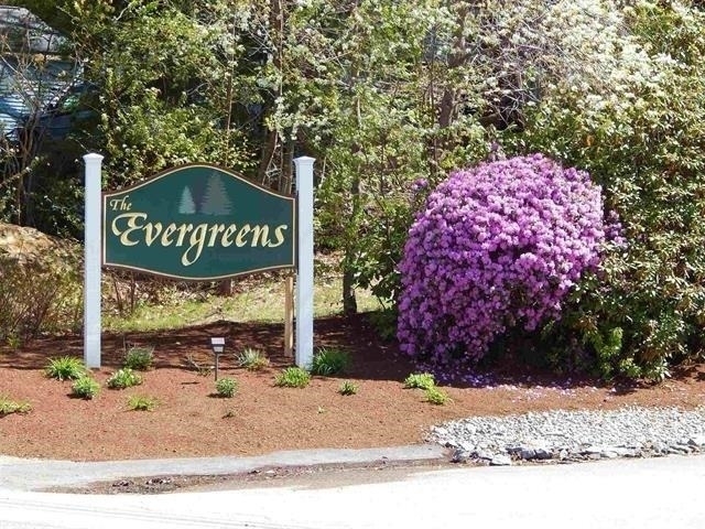 25 Sullivan - Photo 1