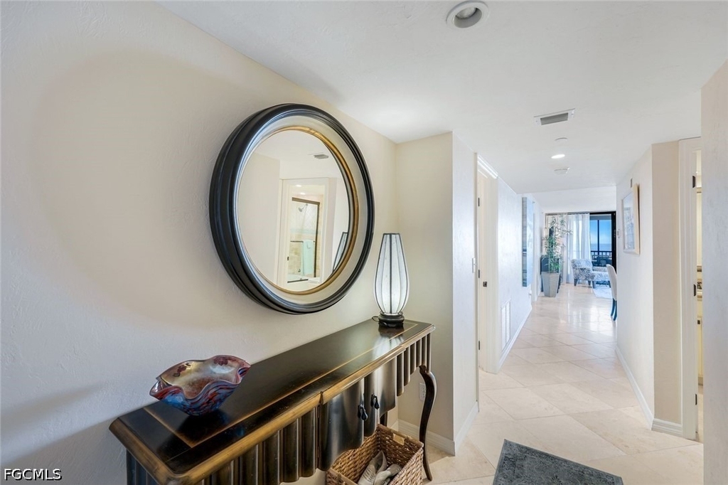 26235 Hickory Boulevard - Photo 3