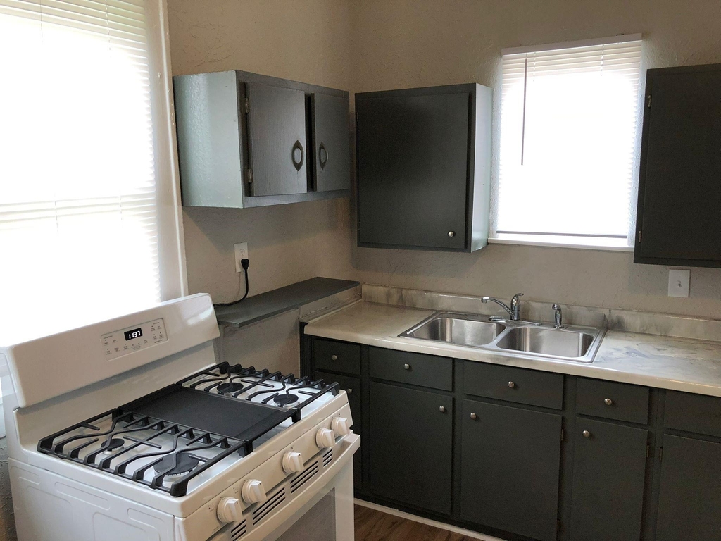 1132 W Cavalcade Street - Photo 5