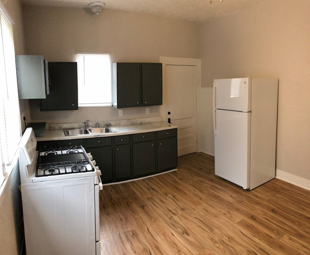 1132 W Cavalcade Street - Photo 4