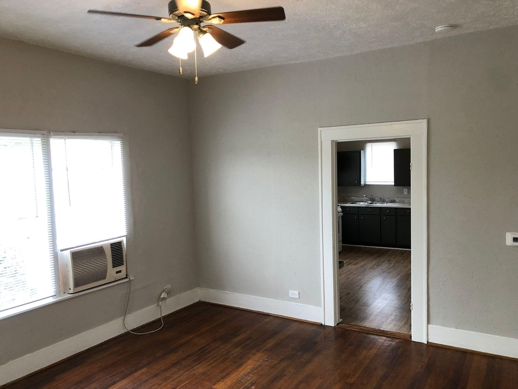 1132 W Cavalcade Street - Photo 3