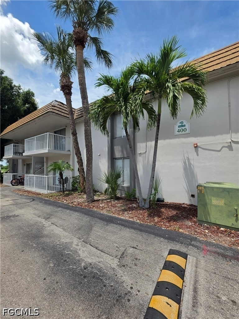 1830 Maravilla Avenue - Photo 6