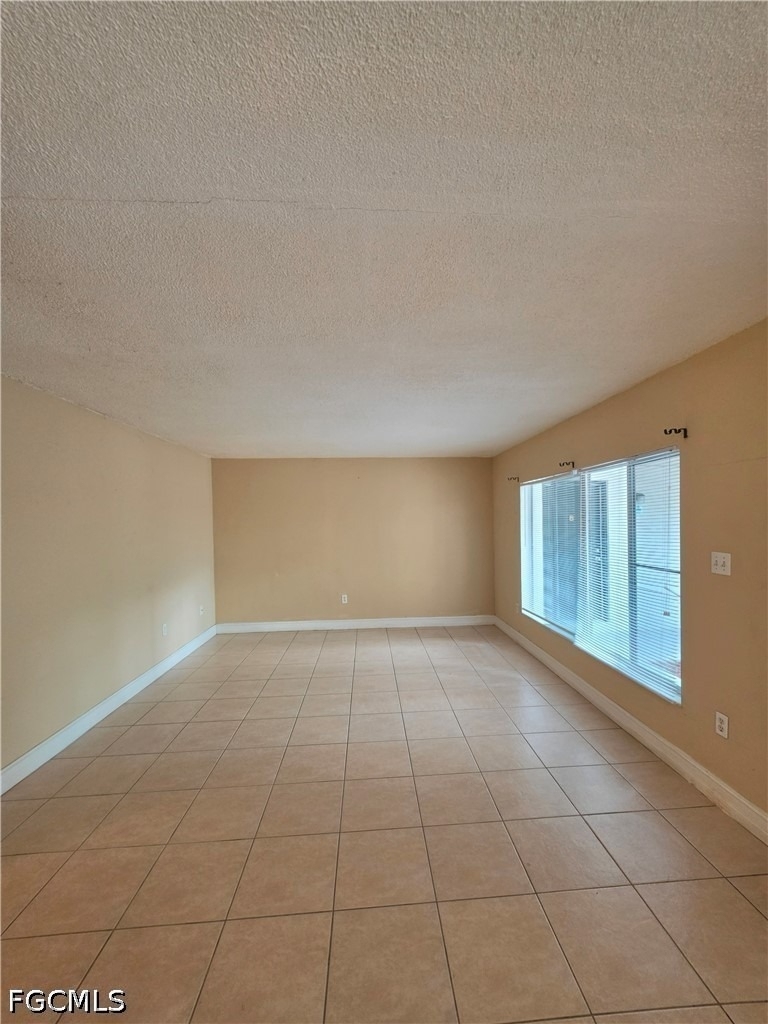 1830 Maravilla Avenue - Photo 9