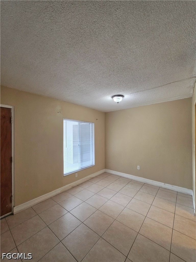1830 Maravilla Avenue - Photo 17