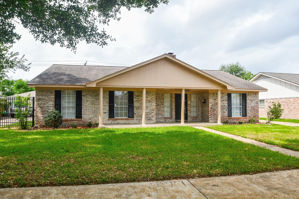 7714 Eichler Drive - Photo 2