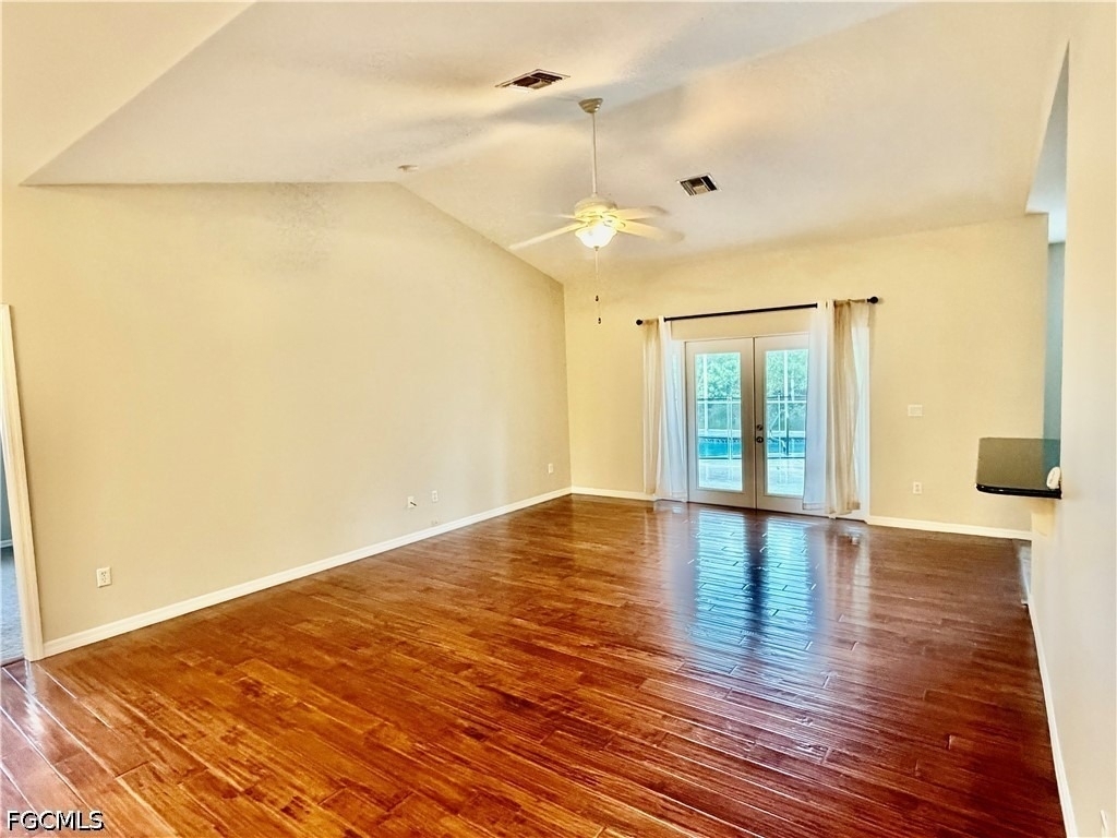 1466 Argyle Drive - Photo 8