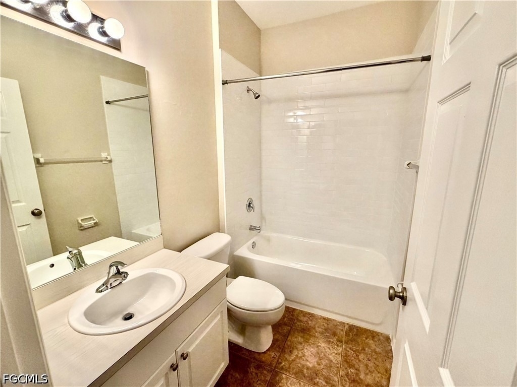1466 Argyle Drive - Photo 17
