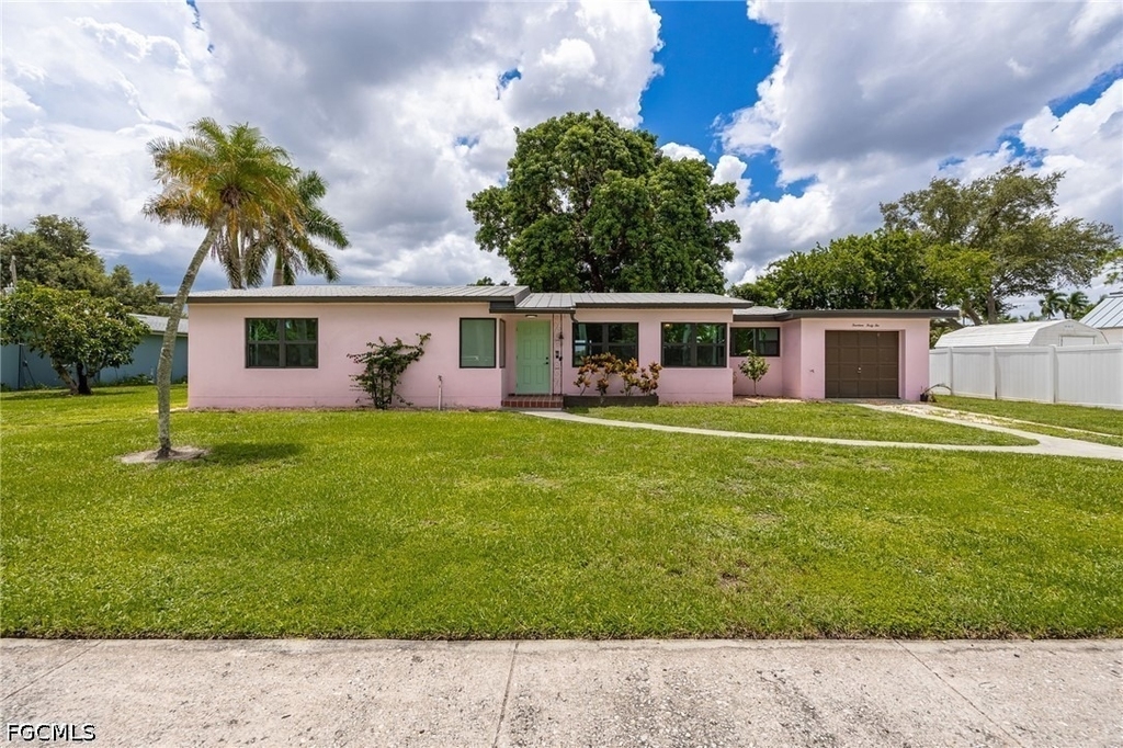 1442 Olmeda Way - Photo 0