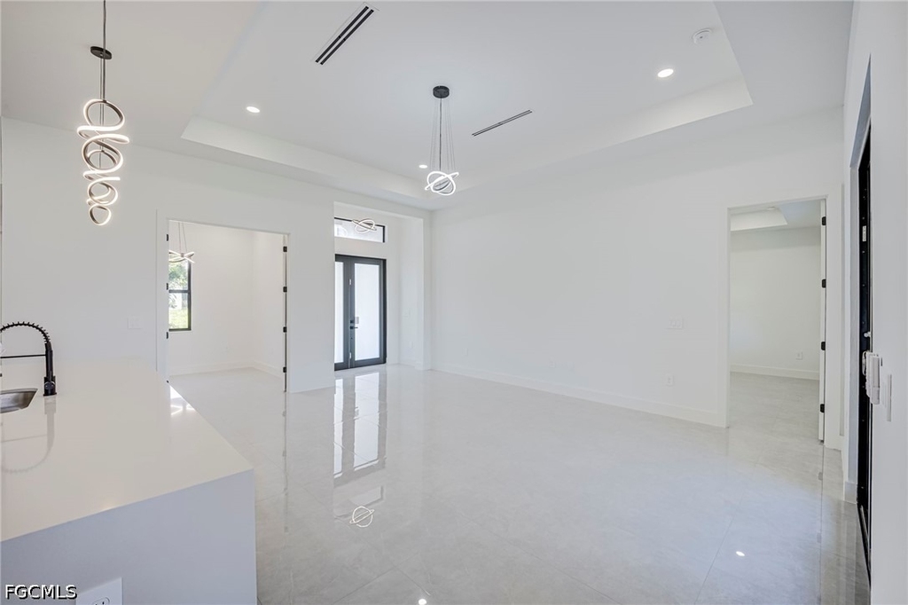 3500 33rd Street Sw - Photo 3