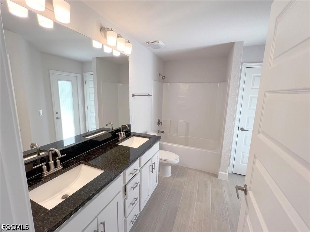 410 Se 1st Terrace - Photo 21