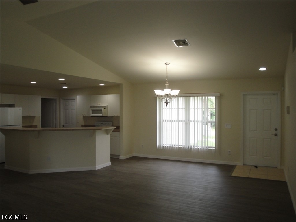 1236 Bayou Street - Photo 2