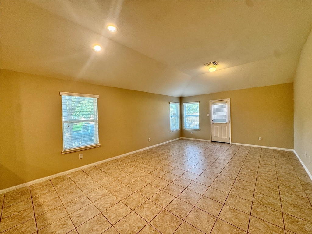 2303 Corry Crest Circle - Photo 4