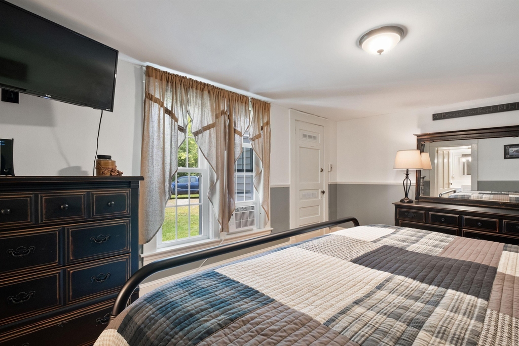 168 Valley View - Photo 7
