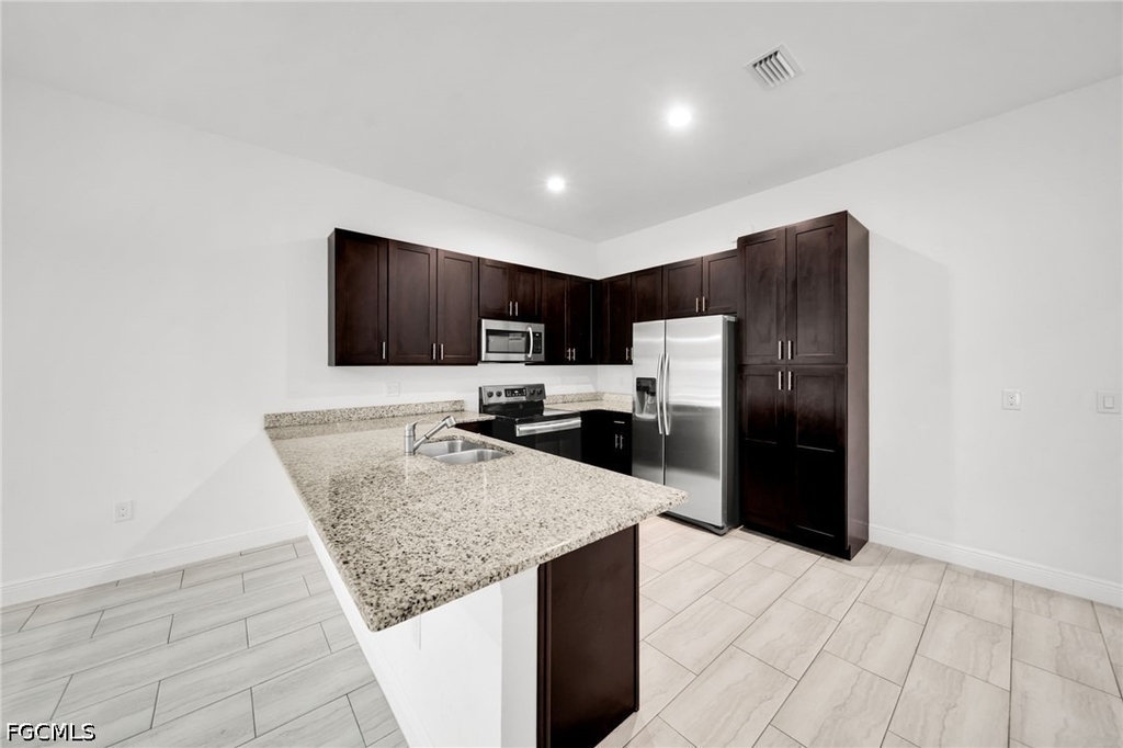 318 Sw 7th Terrace - Photo 5