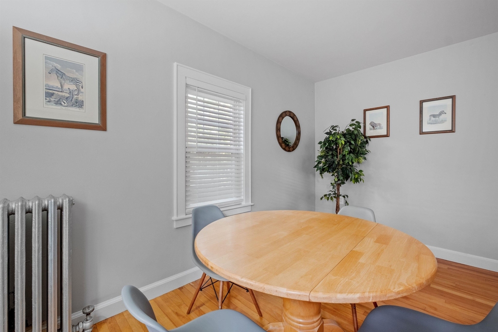 989 Union - Photo 8