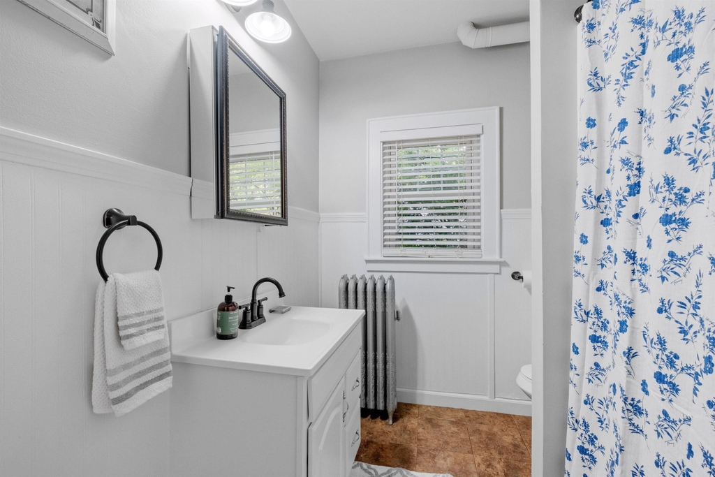 989 Union - Photo 9