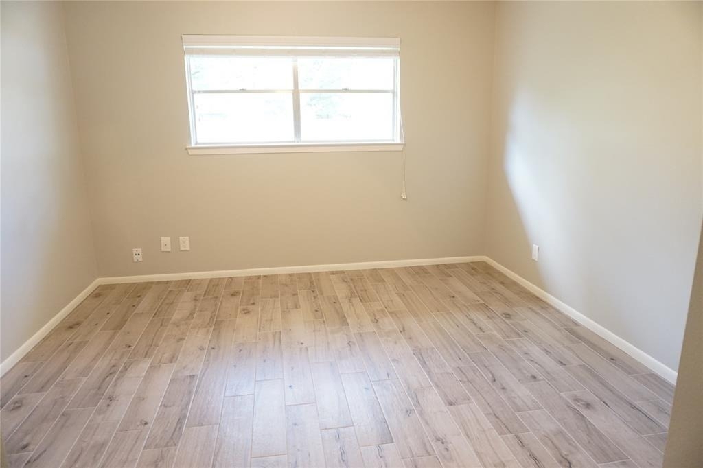 5727 Braesvalley Drive - Photo 11