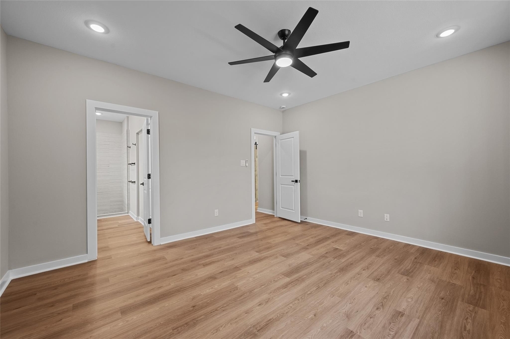 28407 Champion Oaks Drive - Photo 20