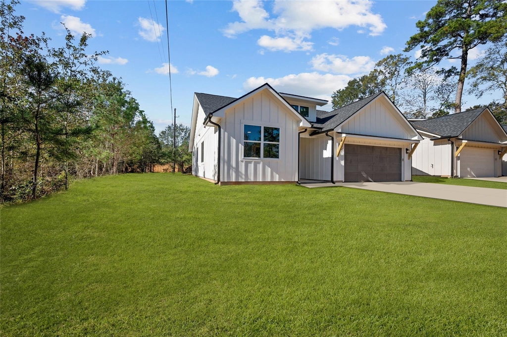 28407 Champion Oaks Drive - Photo 2