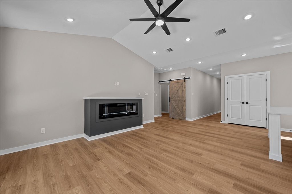 28407 Champion Oaks Drive - Photo 8