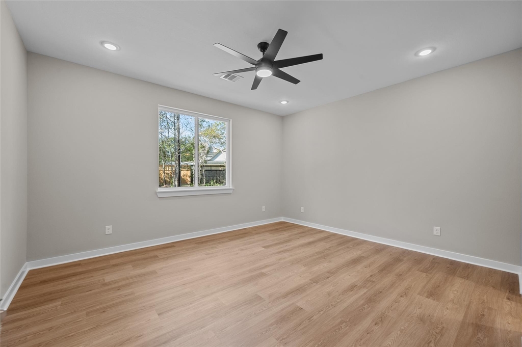 28407 Champion Oaks Drive - Photo 19