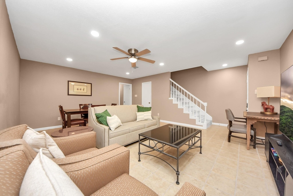 6710 Biggs Court - Photo 9