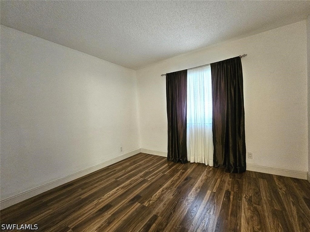 3050 Presidential Way - Photo 10