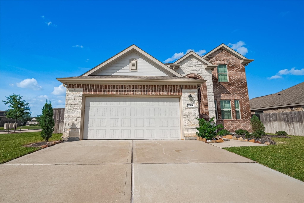 7603 Rainy Valley Lane - Photo 0
