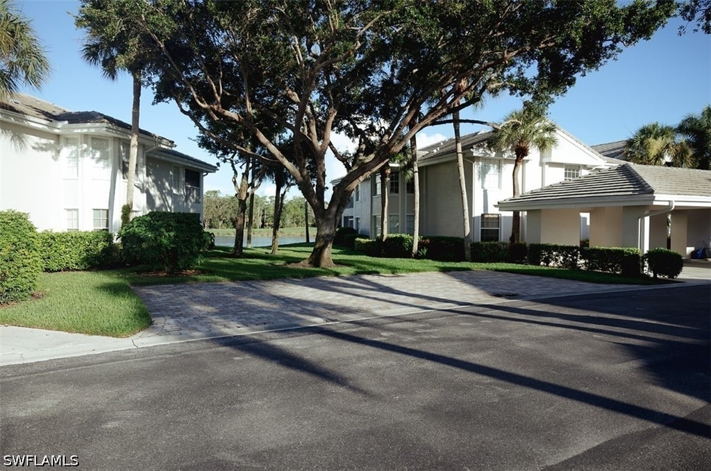 6270 Bellerive Avenue - Photo 1