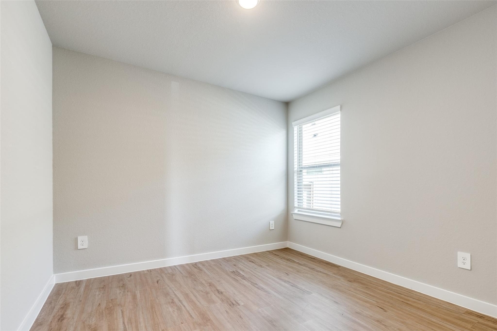 949 Gentle Moss Drive - Photo 13
