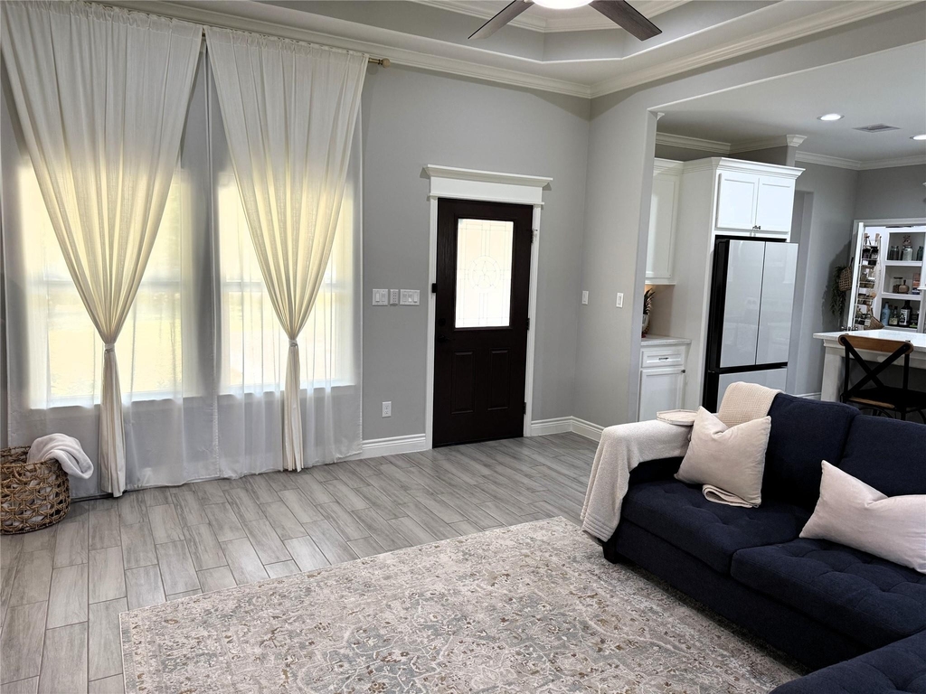 162 County Road 2221 - Photo 2