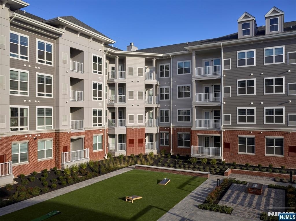 100 Eisenhower - Photo 27