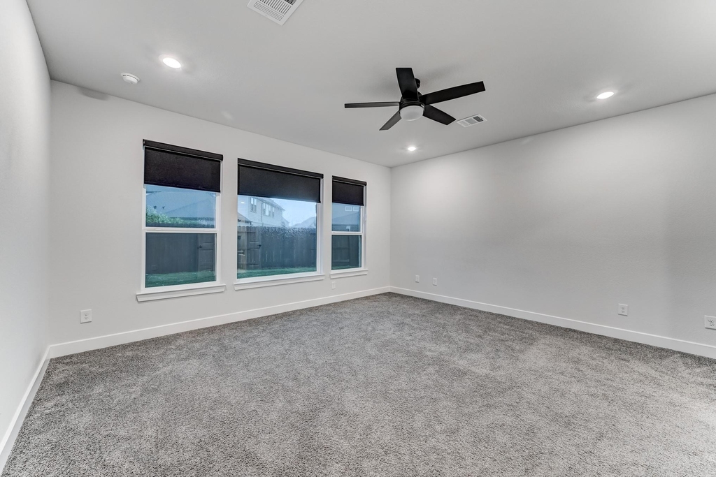 9522 Rialto Creek Drive - Photo 15