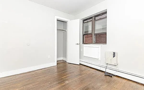 207 Schaefer Street - Photo 8